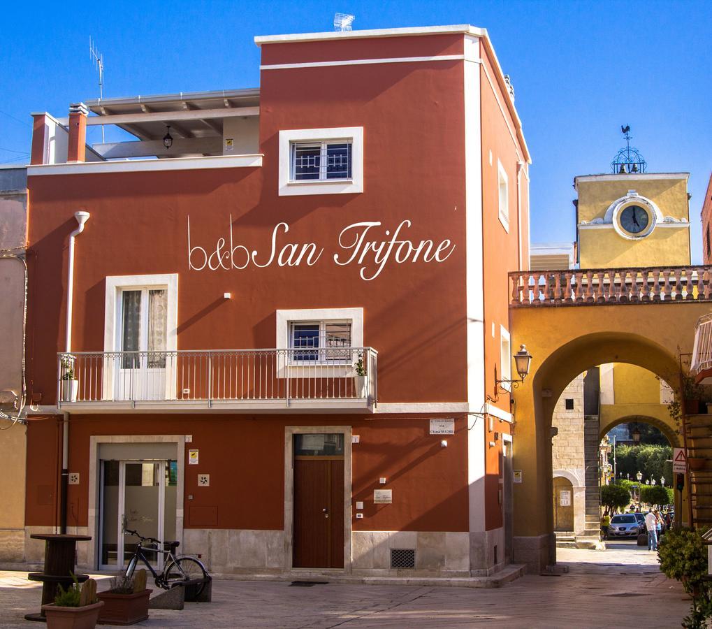 B&B San Trifone Adelfia Exteriör bild